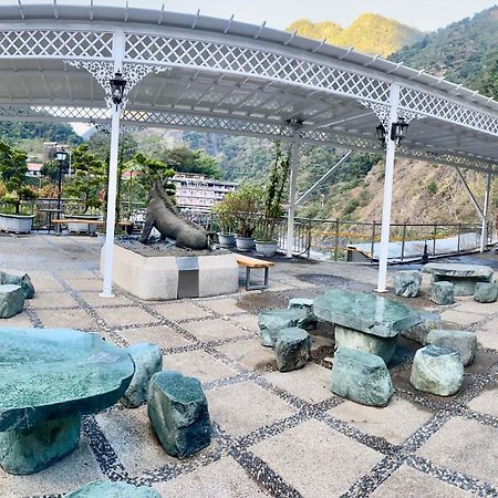 Utopia Holiday Hotel Heping  Dış mekan fotoğraf